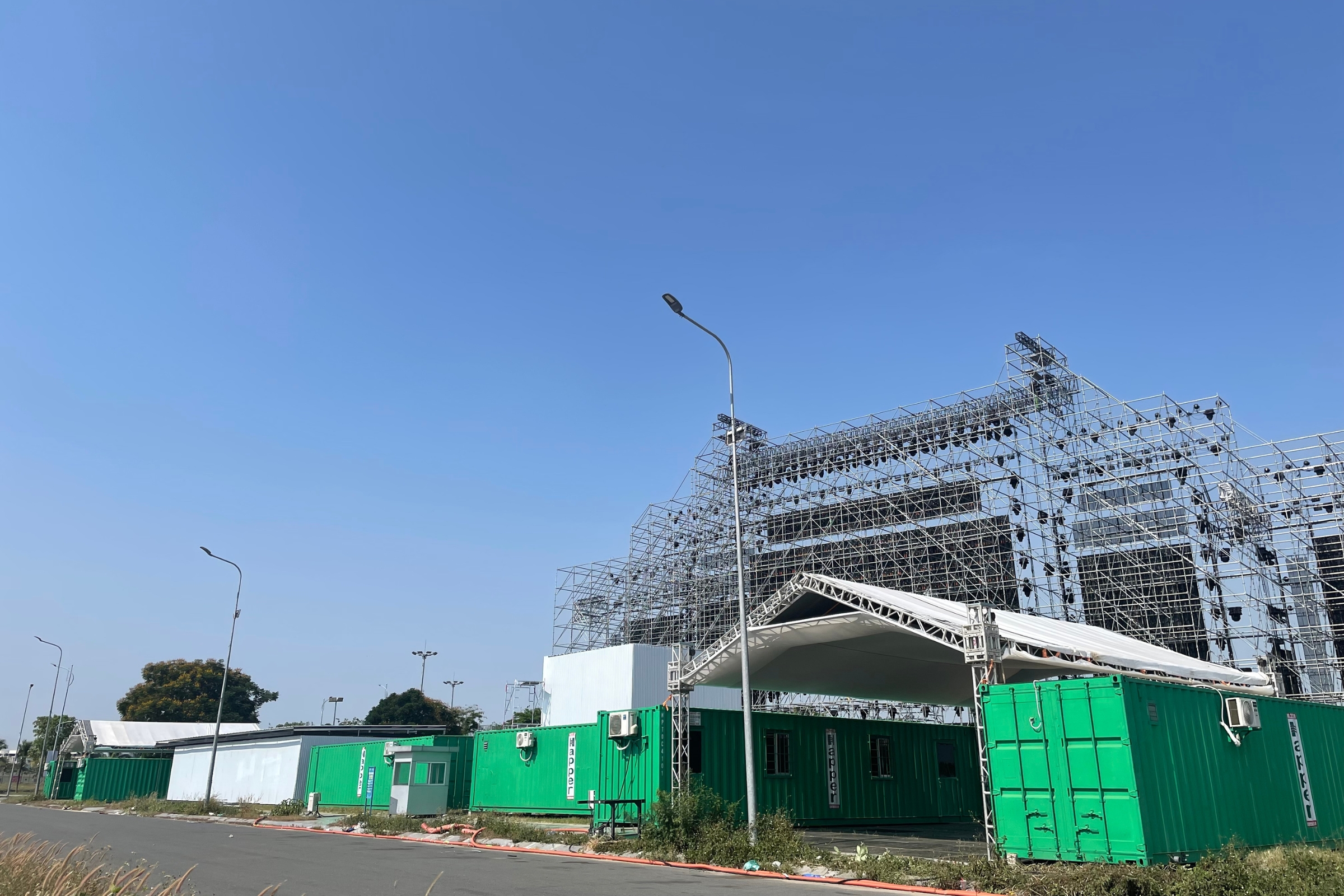 Toàn cảnh sử dụng container sự kiện Tokyo Girls Collection tại Việt Nam